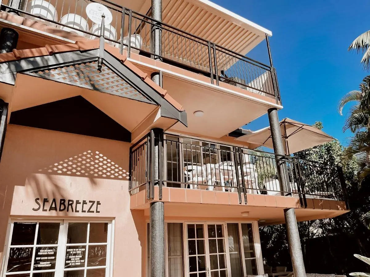 Sea Breeze On Main Beach Byron Bay Aparthotel